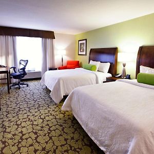 Double Room Bath Tub Mobility or Hearing Accessible